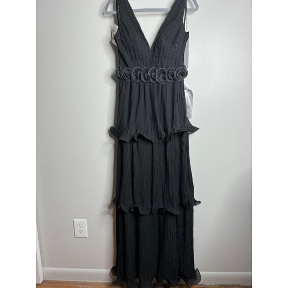 Mac Duggal 49281 Black Tiered Formal Pleated Evening Gown Dress Size 2 NWT - Picture 4 of 8